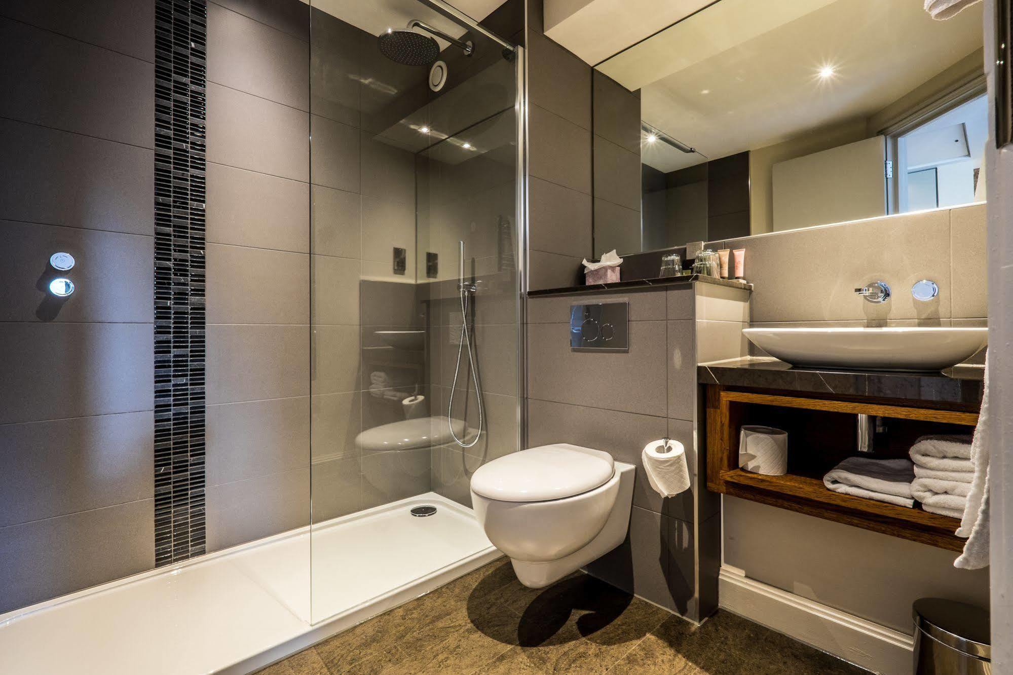 The Alexander Pope Hotel Twickenham Dış mekan fotoğraf